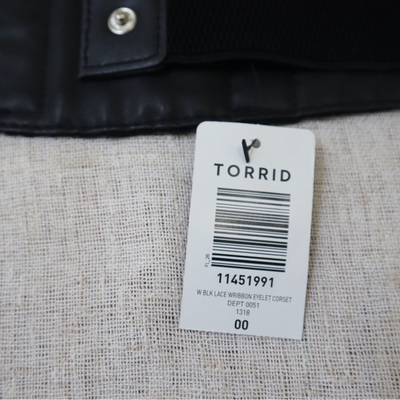 Torrid Black Lace Ribbon Corset NWT - Picture 12 of 15